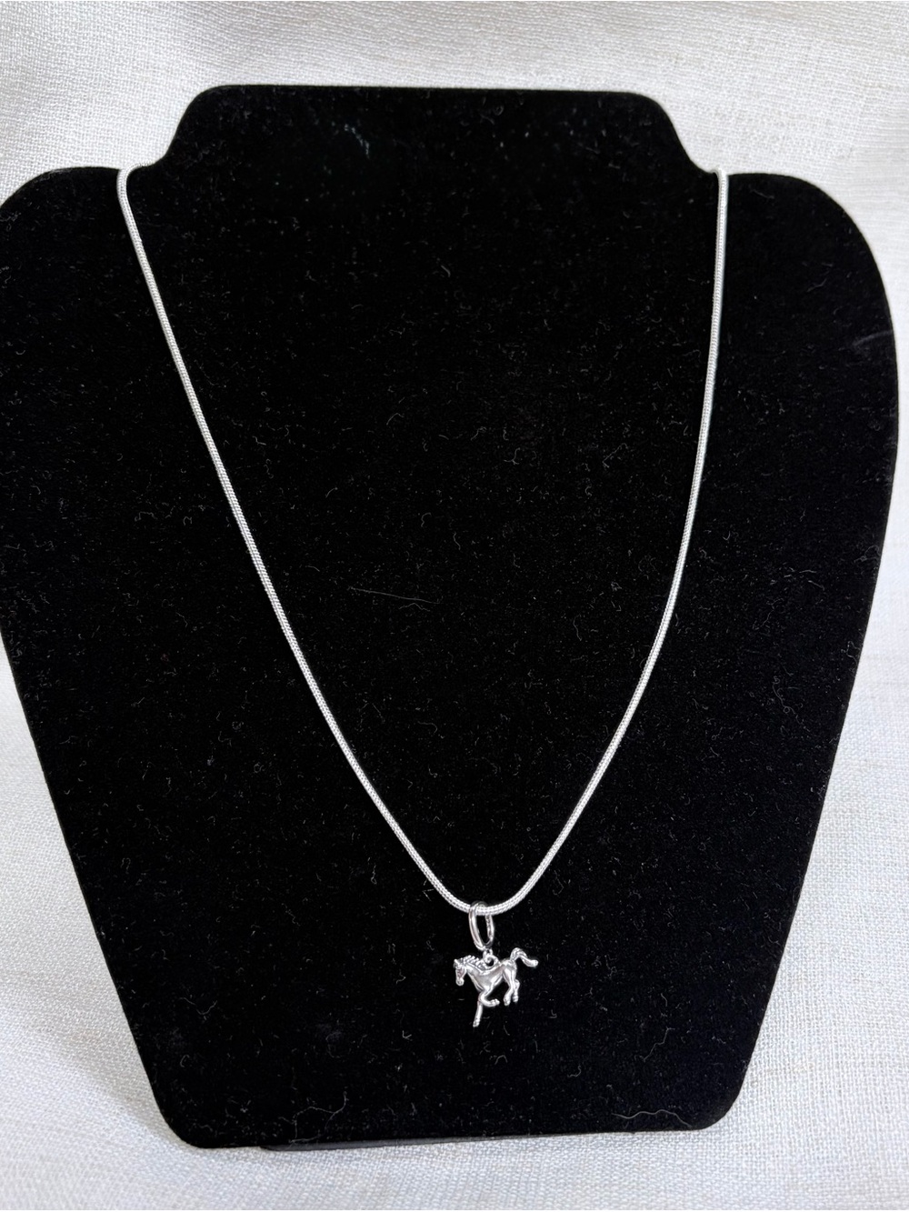 Unisex925 sterling silver snake chain necklace,running horse pendant,lobster,22”